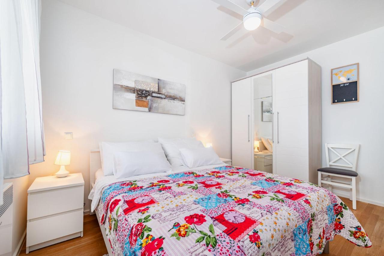 Ap Stella, Center Of Zadar, 2Br, Parking Exterior foto