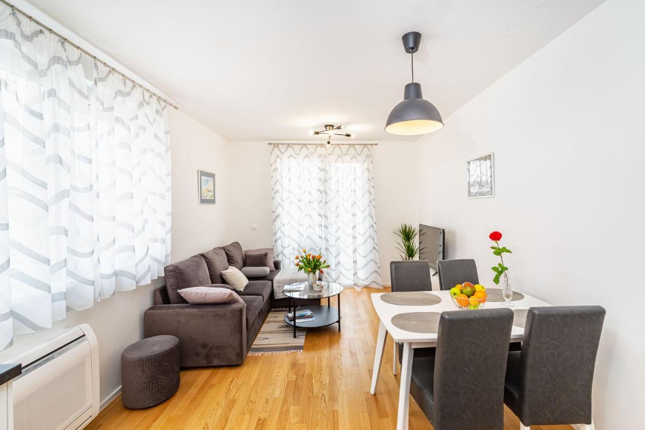 Ap Stella, Center Of Zadar, 2Br, Parking Exterior foto
