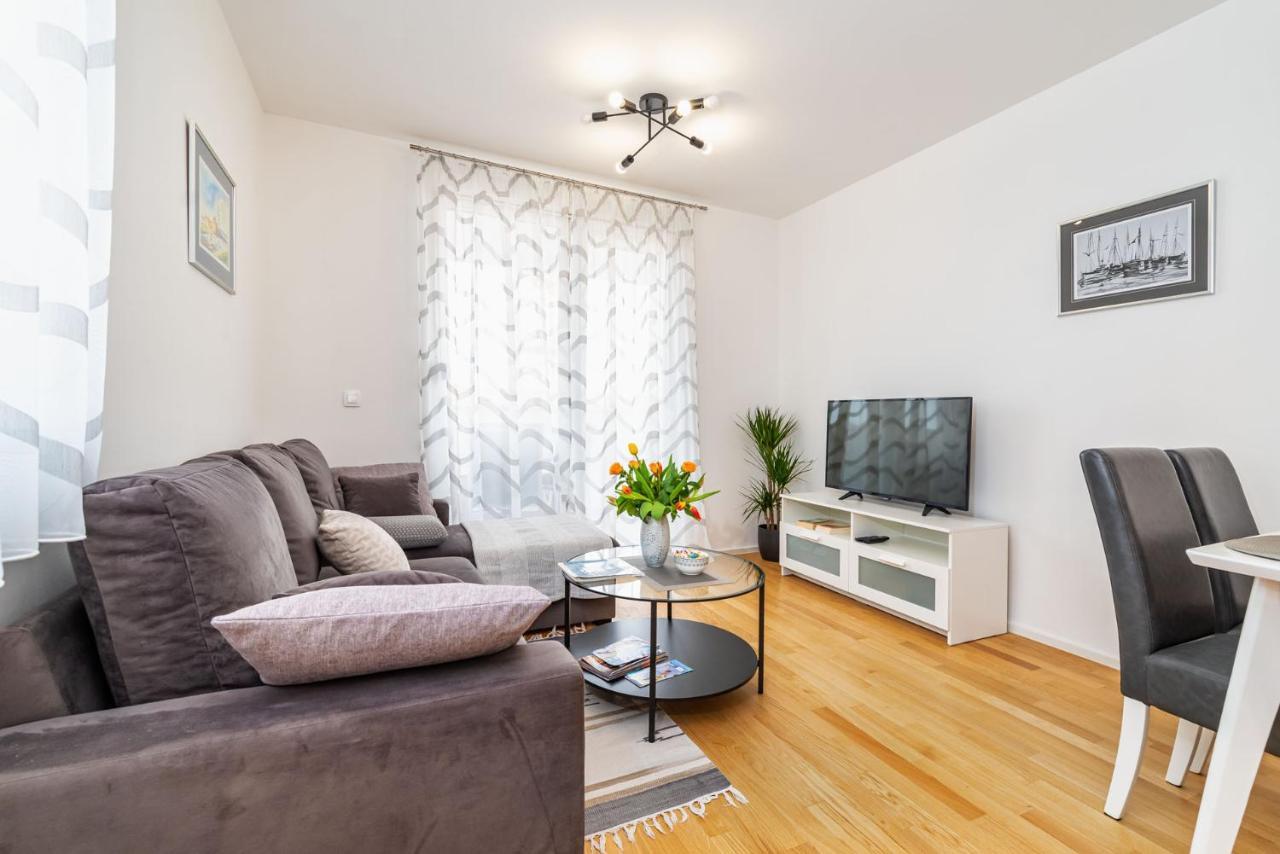 Ap Stella, Center Of Zadar, 2Br, Parking Exterior foto